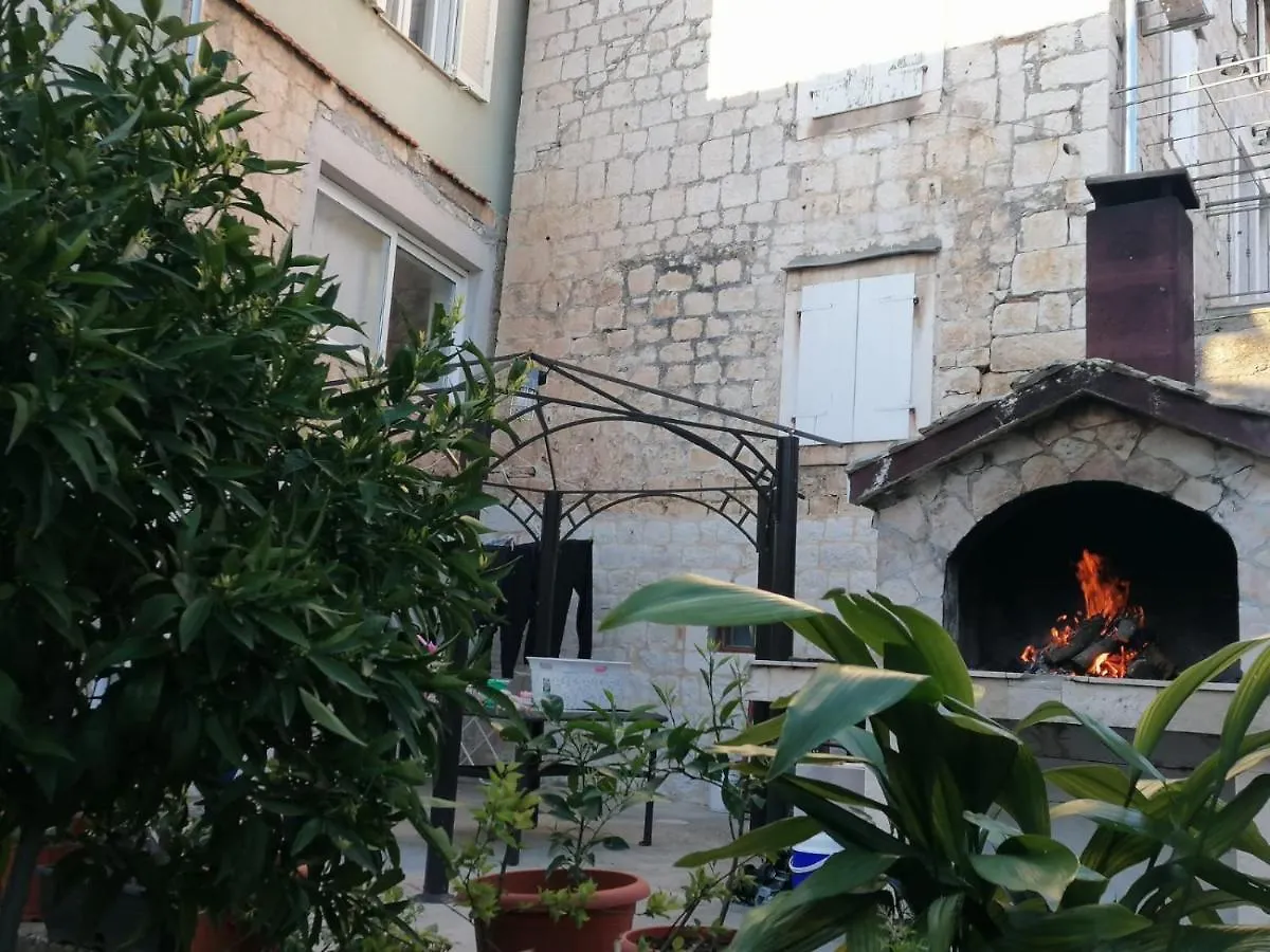 Trogir Holiday House Apartament