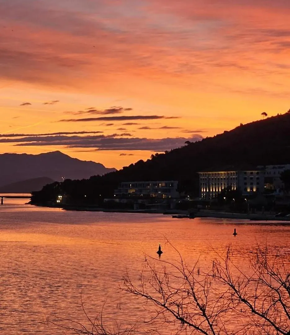 Trogir Holiday House 0*,
